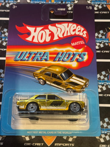 HW - Ultra Hots - Ford Escort - RARE